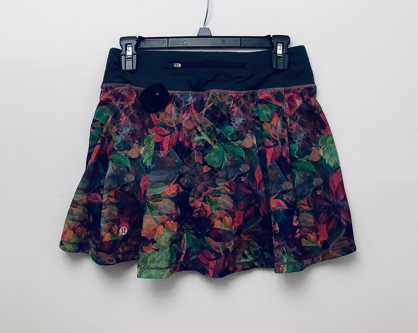 Athletic Shorts By Lululemon In Floral Print, Size: 4