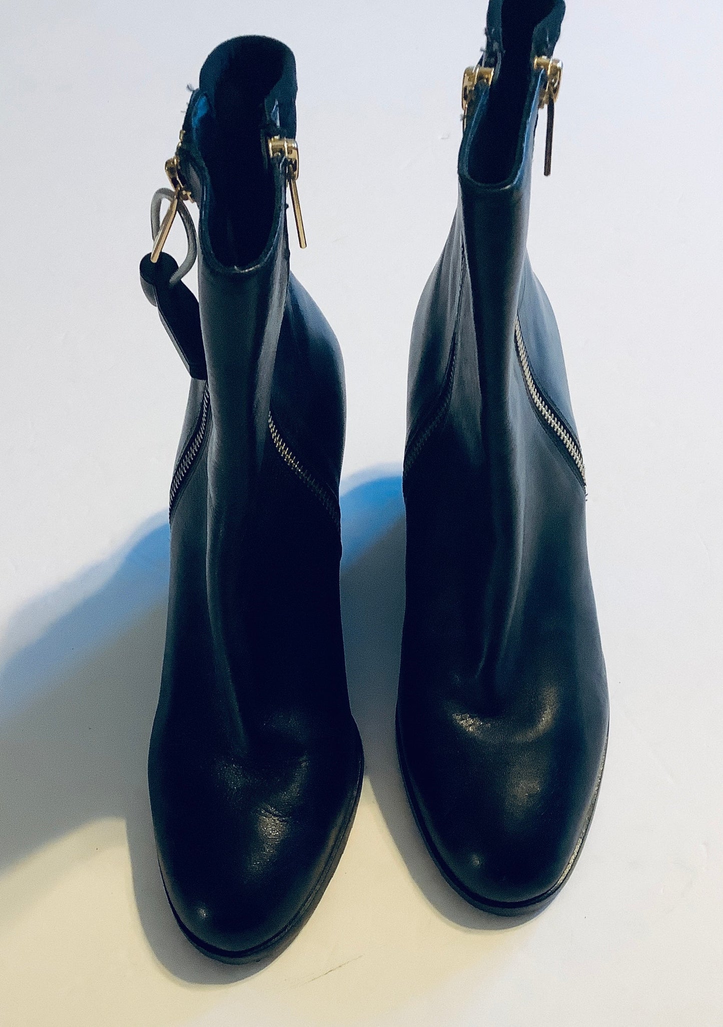 Boots Ankle Heels By Michael By Michael Kors In Black, Size: 9.5