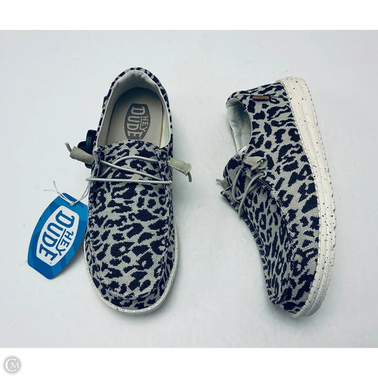 Shoes Sneakers By Hey Dude In Animal Print, Size: 10