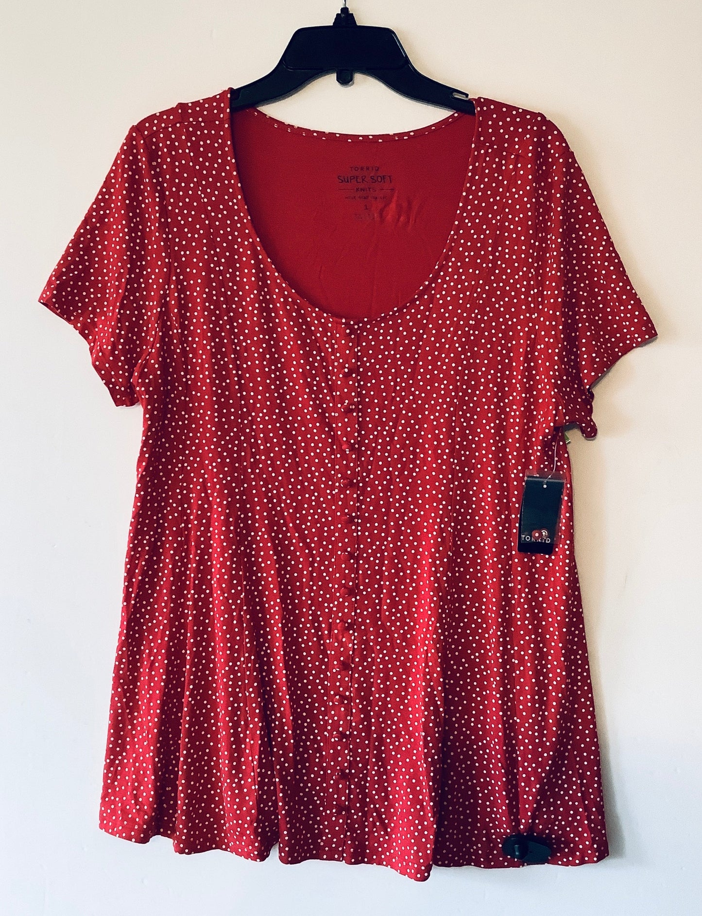 Top Short Sleeve By Torrid In Red, Size: 1x