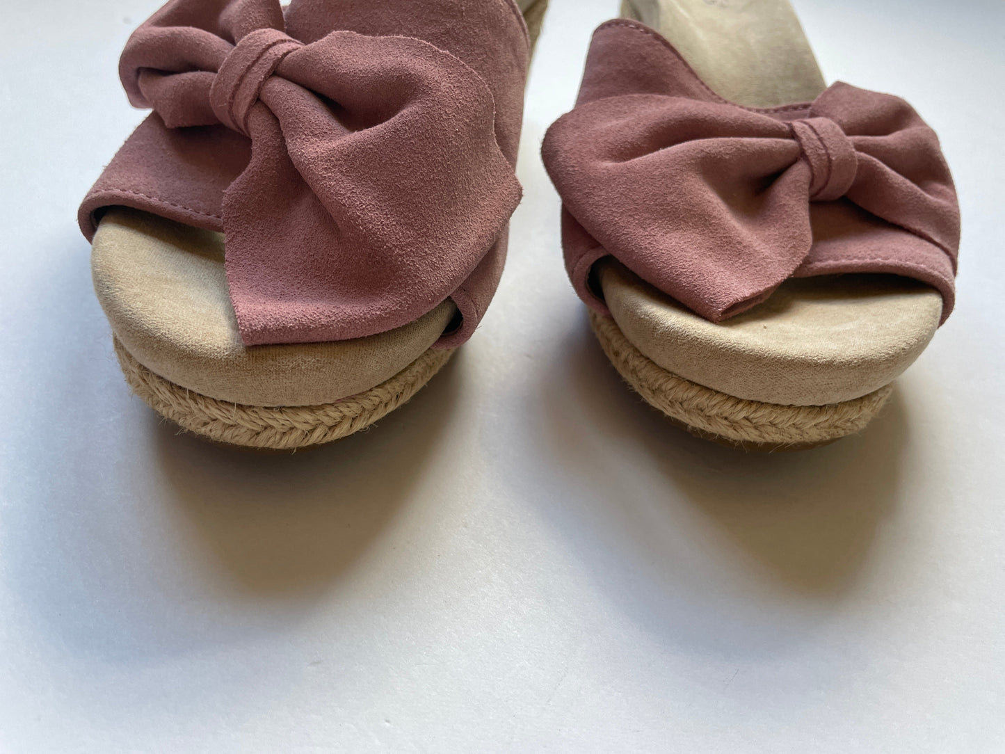 Sandals Heels Wedge By Ugg In Pink, Size: 8.5