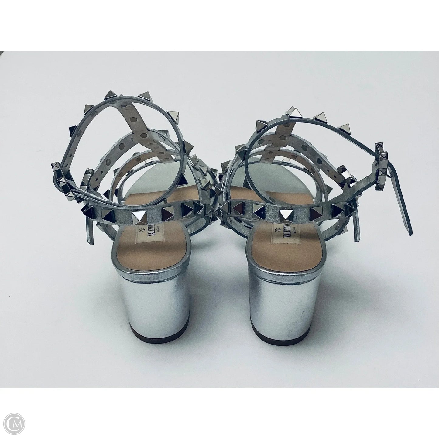 Shoes Luxury Designer By Valentino-garavani In Silver, Size: 5.5