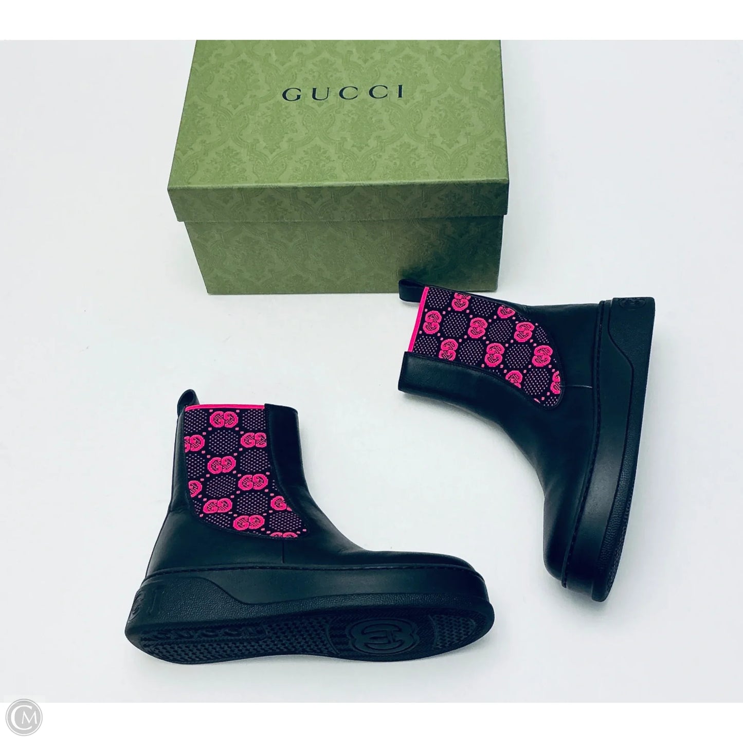 Boots Luxury Designer By Gucci In Black & Pink