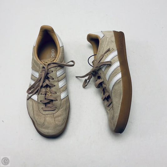 Shoes Sneakers By Adidas In Tan, Size: 8.5