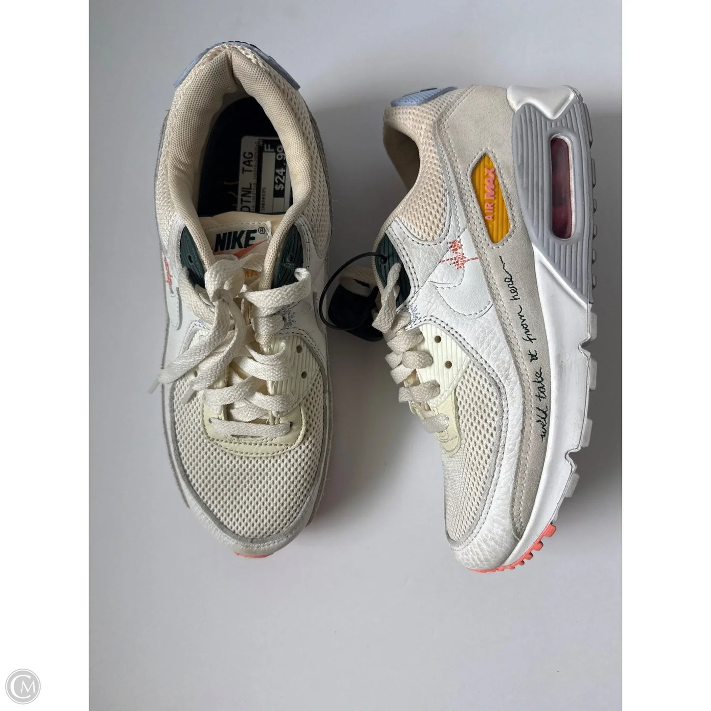 Shoes Sneakers By Nike In Cream, Size: 9
