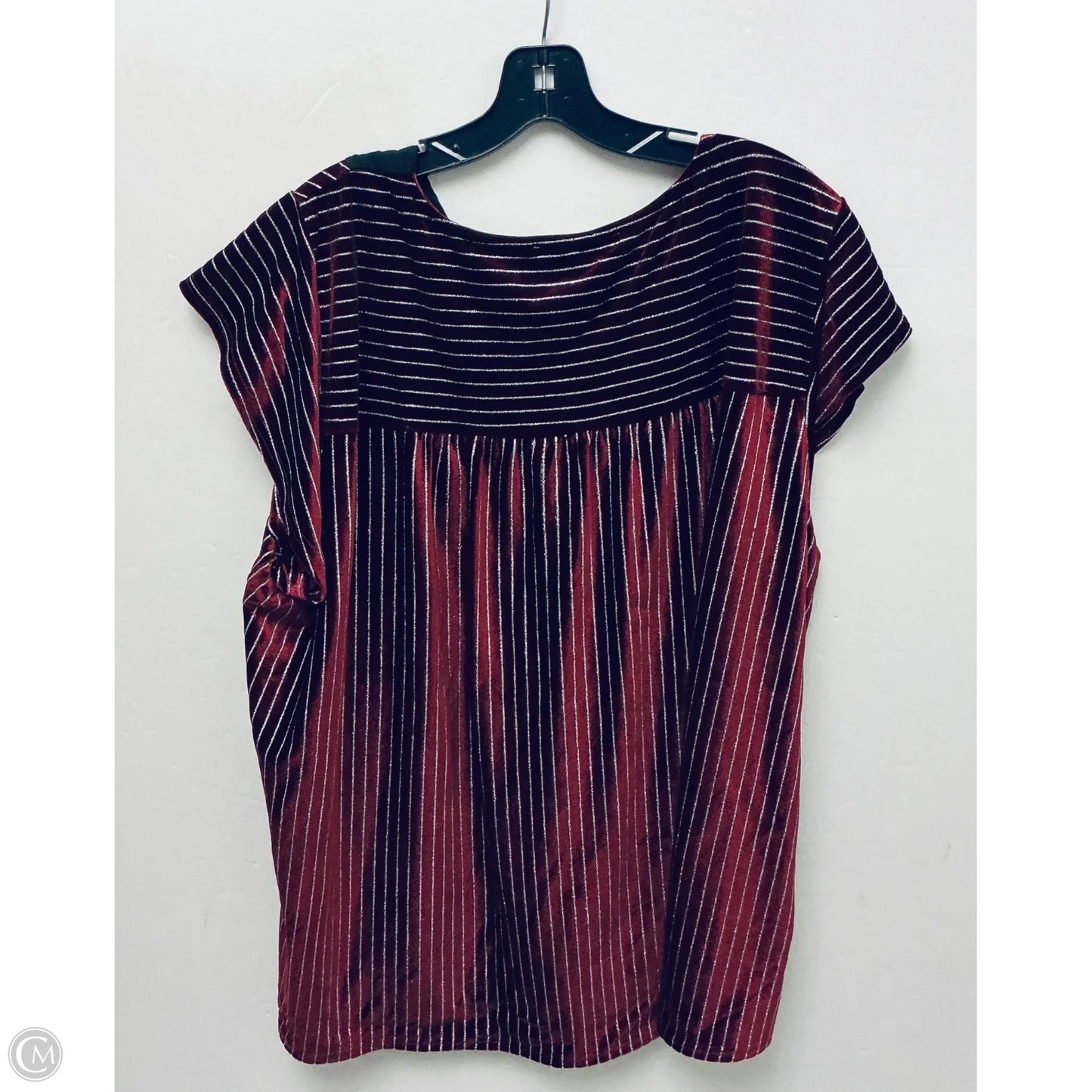 Top Short Sleeve By Savanna Jane In Maroon, Size: 3x