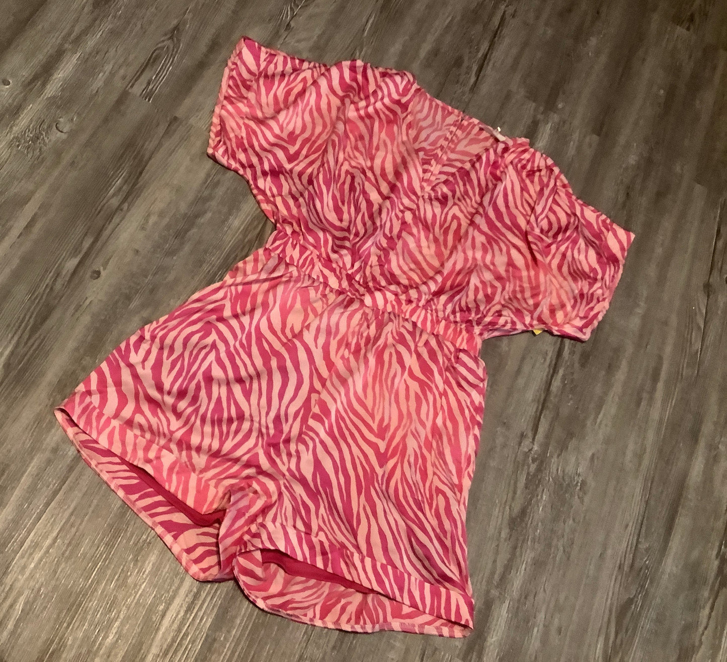 Pink Romper Clothes Mentor, Size M