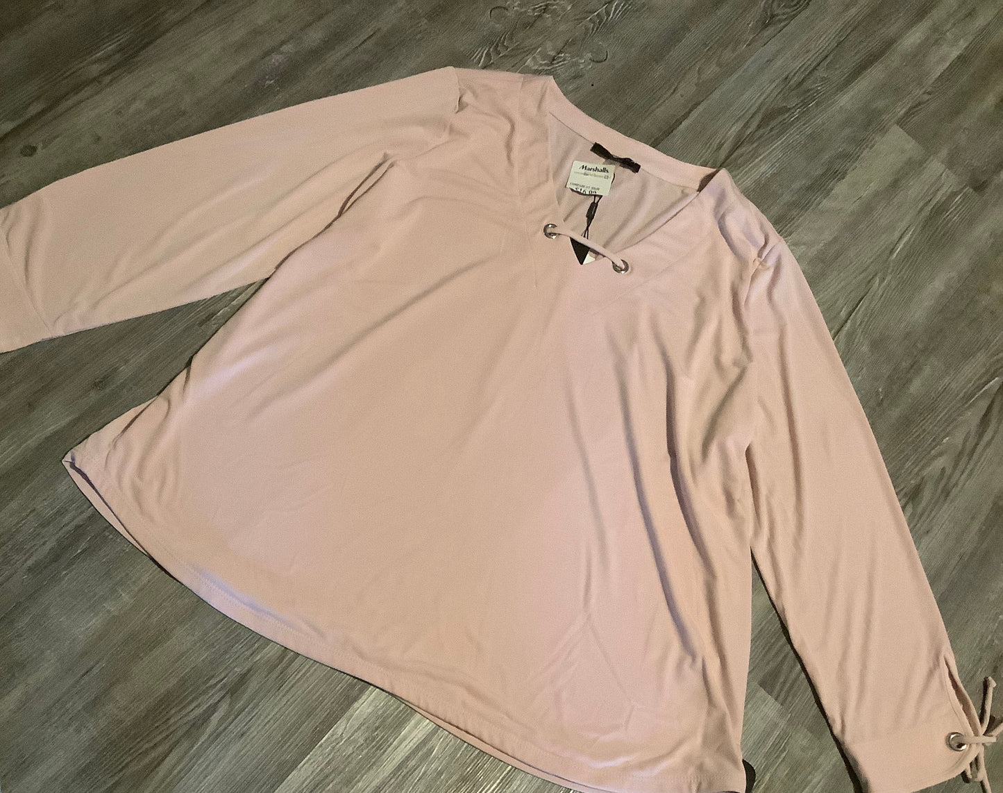 Top Long Sleeve By Tahari By Arthur Levine In Pink, Size: 1x