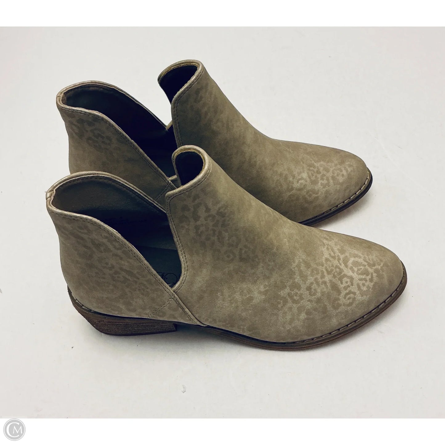 Boots Ankle Flats By Corkys In Animal Print, Size: 8