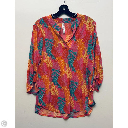 Top Short Sleeve By Dear Scarlett In Tropical Print, Size: M