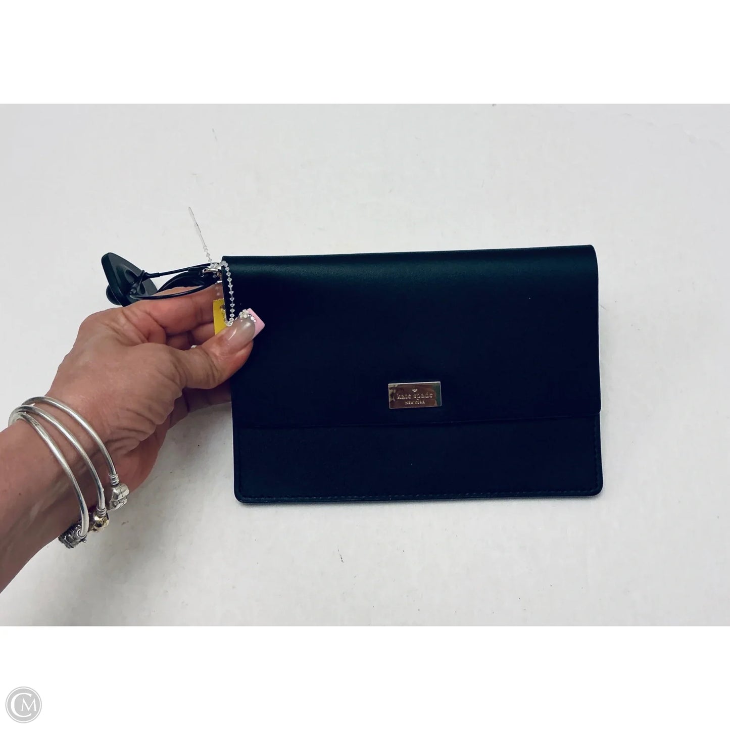 Wristlet Designer By Kate Spade, Size: Medium