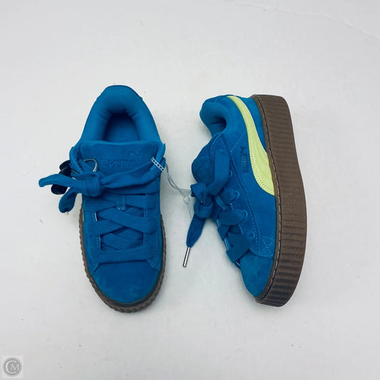 Shoes Sneakers By Puma In Blue, Size: 6