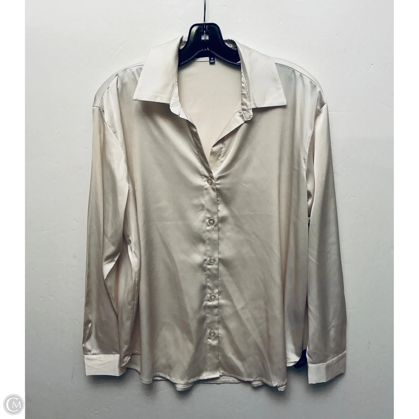 Top Long Sleeve By Clothes Mentor In Cream, Size: M