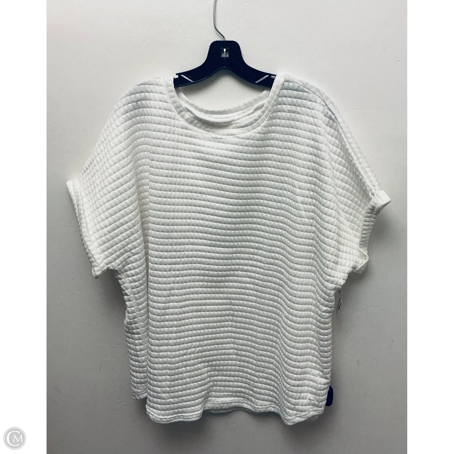 Top Short Sleeve Basic By Clothes Mentor In White, Size: 4x