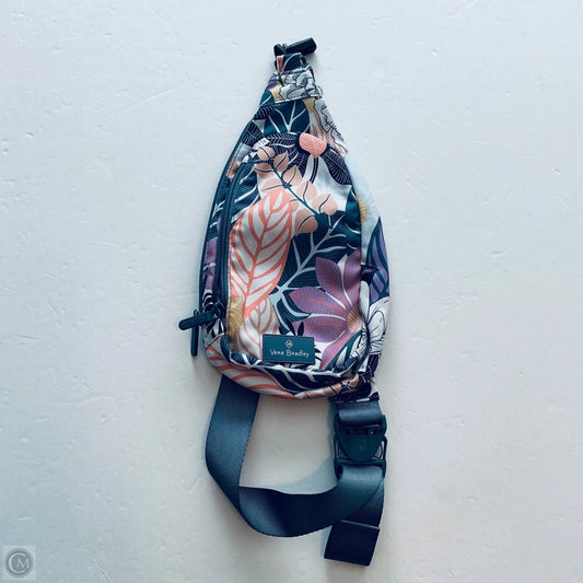 Belt Bag By Vera Bradley, Size: Medium