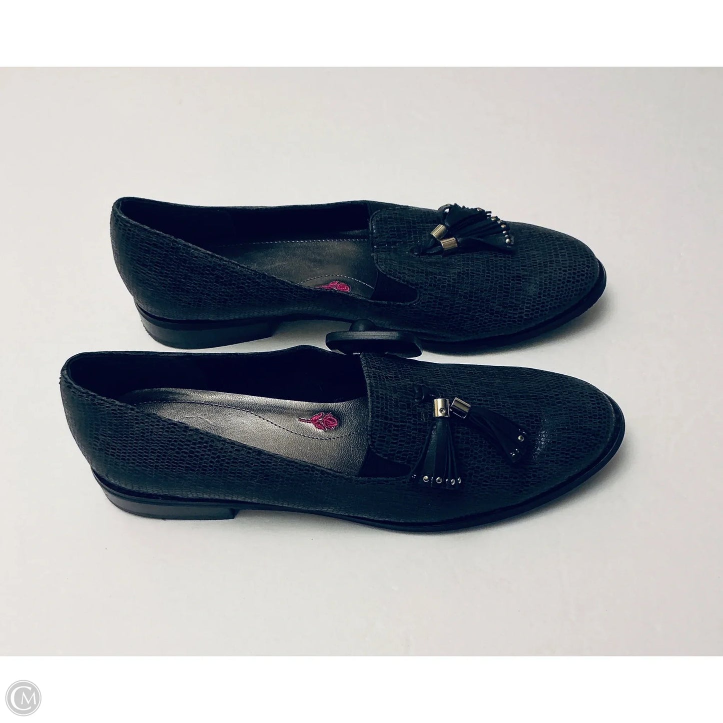 Shoes Flats By Clothes Mentor In Grey, Size: 10