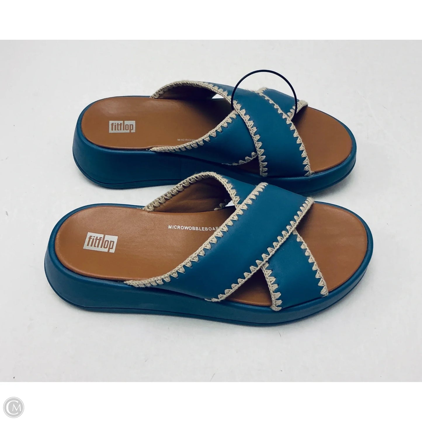 Sandals Flats By Fitflop In Blue, Size: 7