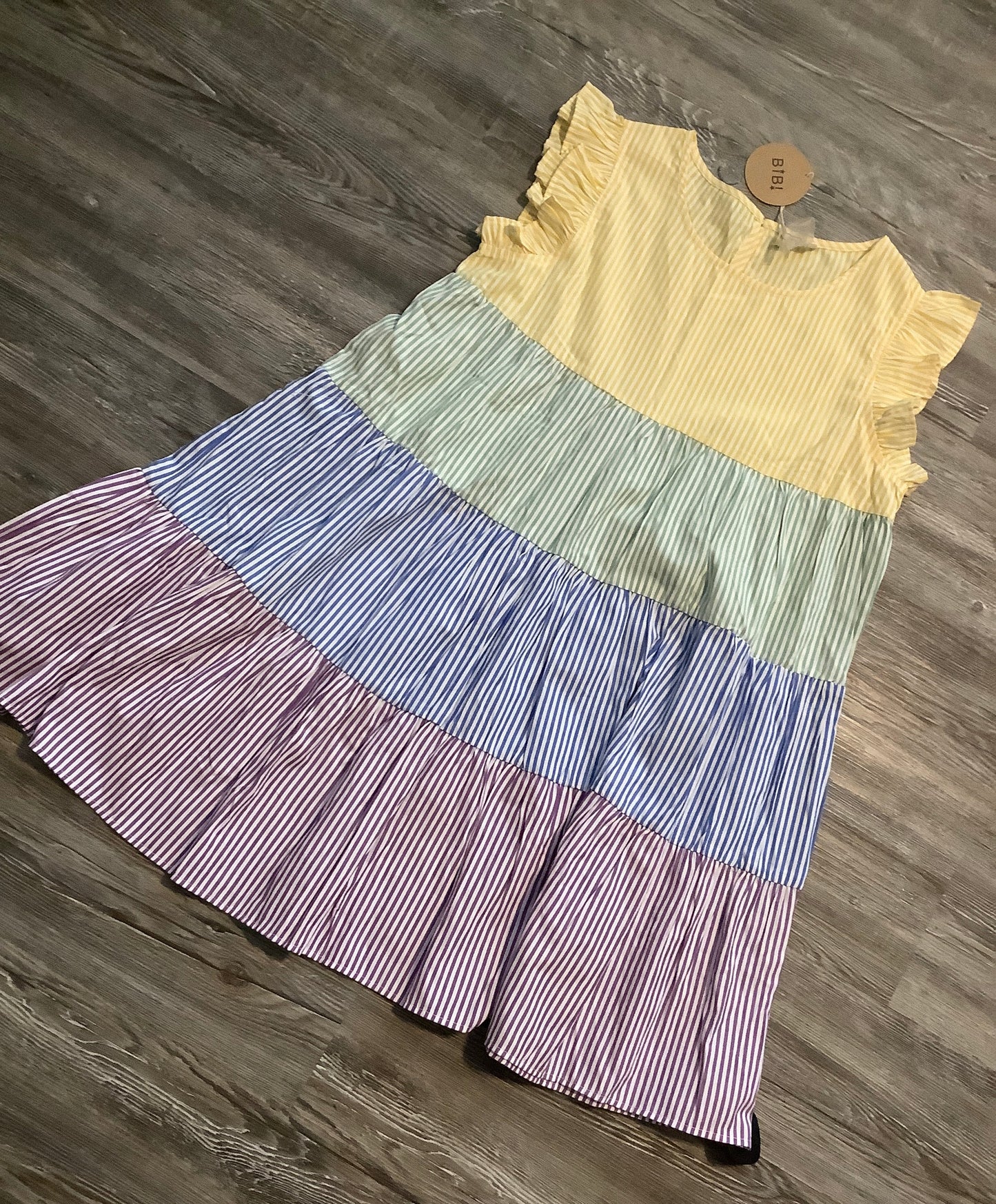 Multi-colored Dress Casual Short Bibi, Size M