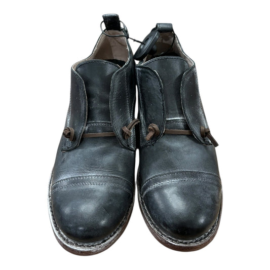 Shoes Heels Block By Freebird In Grey, Size:10