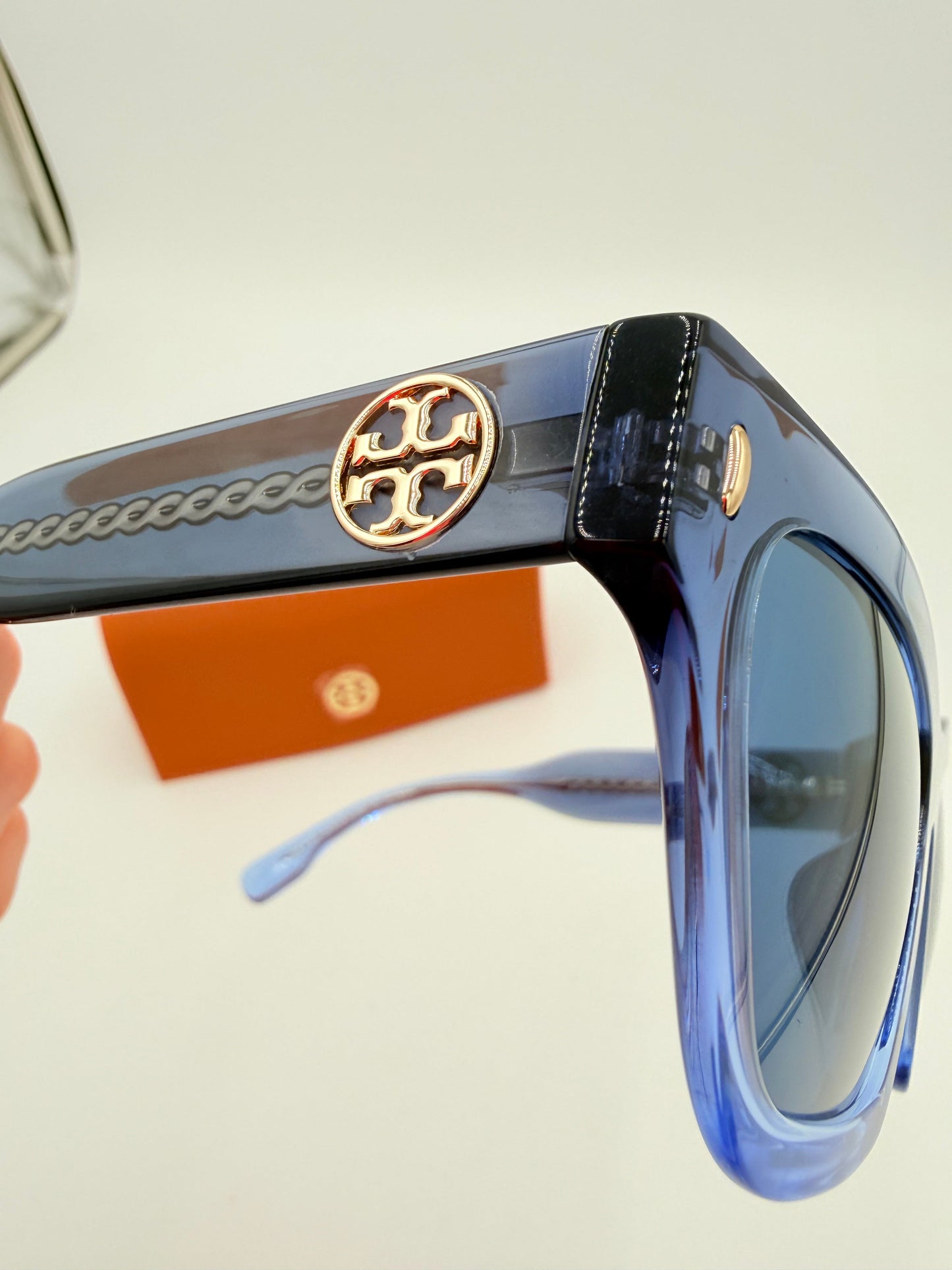 Sunglasses Designer By Tory Burch