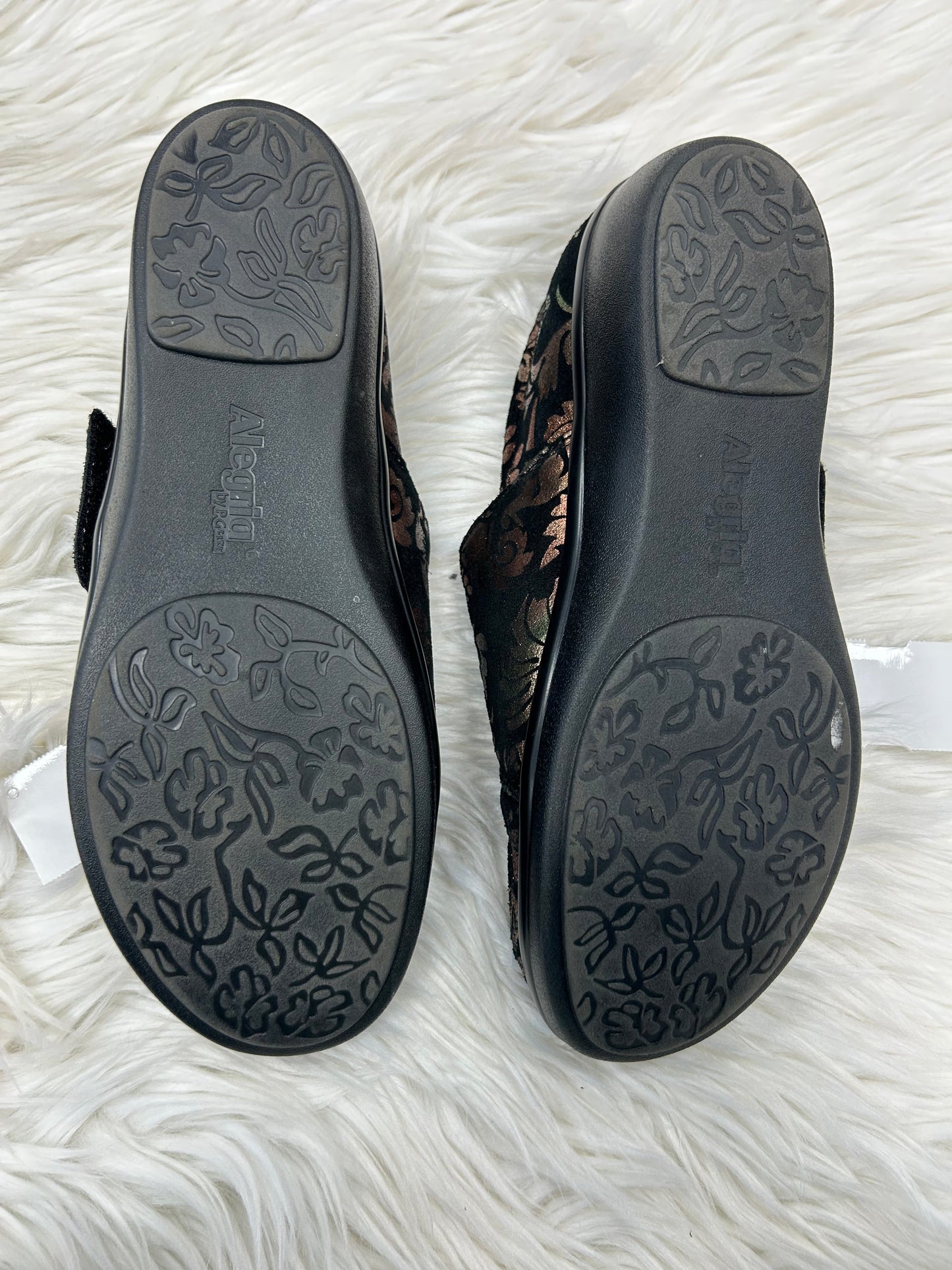 Shoes Flats By Alegria In Black, Size:8.5