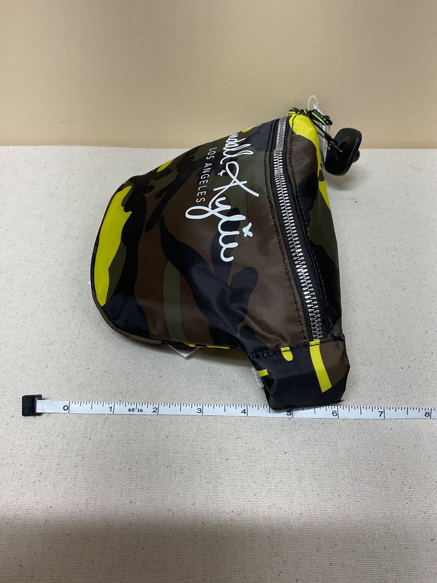 Belt Bag By Clothes Mentor In Camouflage Print, Size:Large