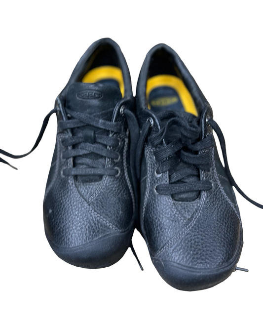 Shoes Sneakers By Keen In Black, Size:8