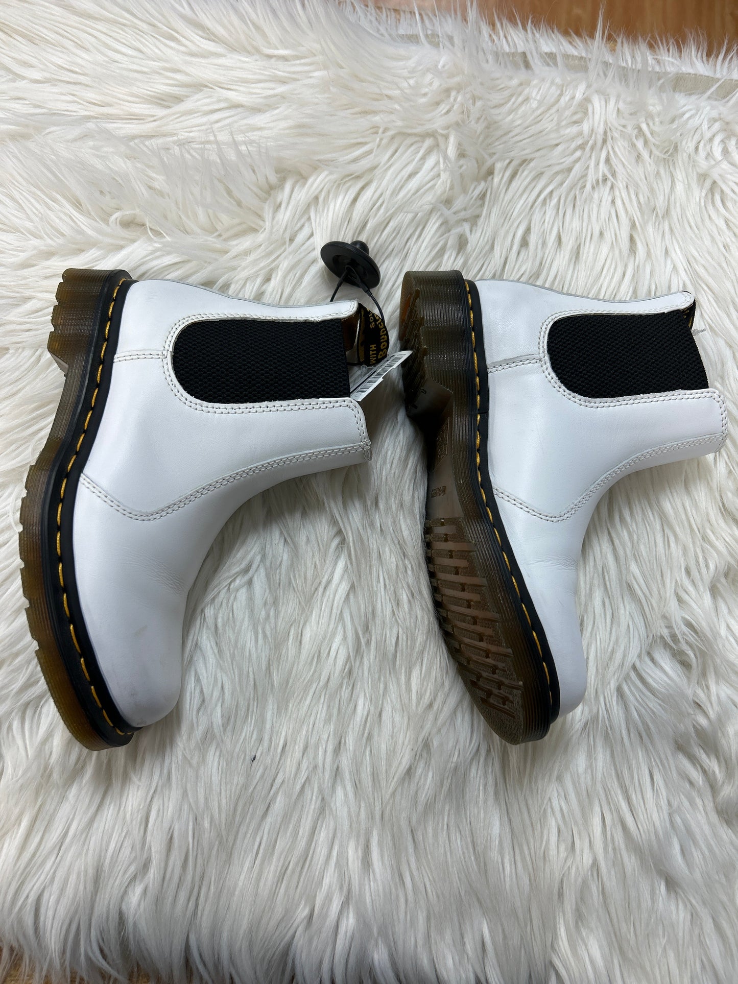 Boots Designer By Dr Martens In White, Size:7