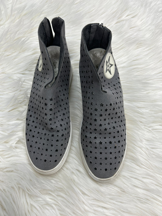 Shoes Sneakers By Cmc In Grey, Size:7