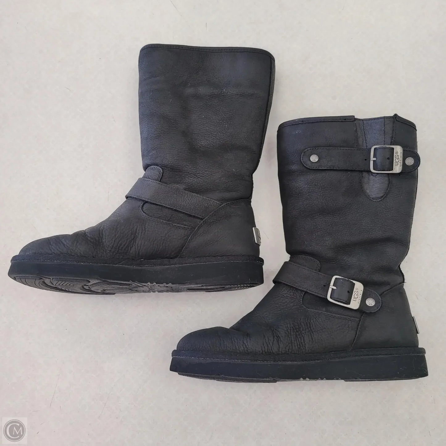 Boots Designer By Ugg In Black, Size: 7