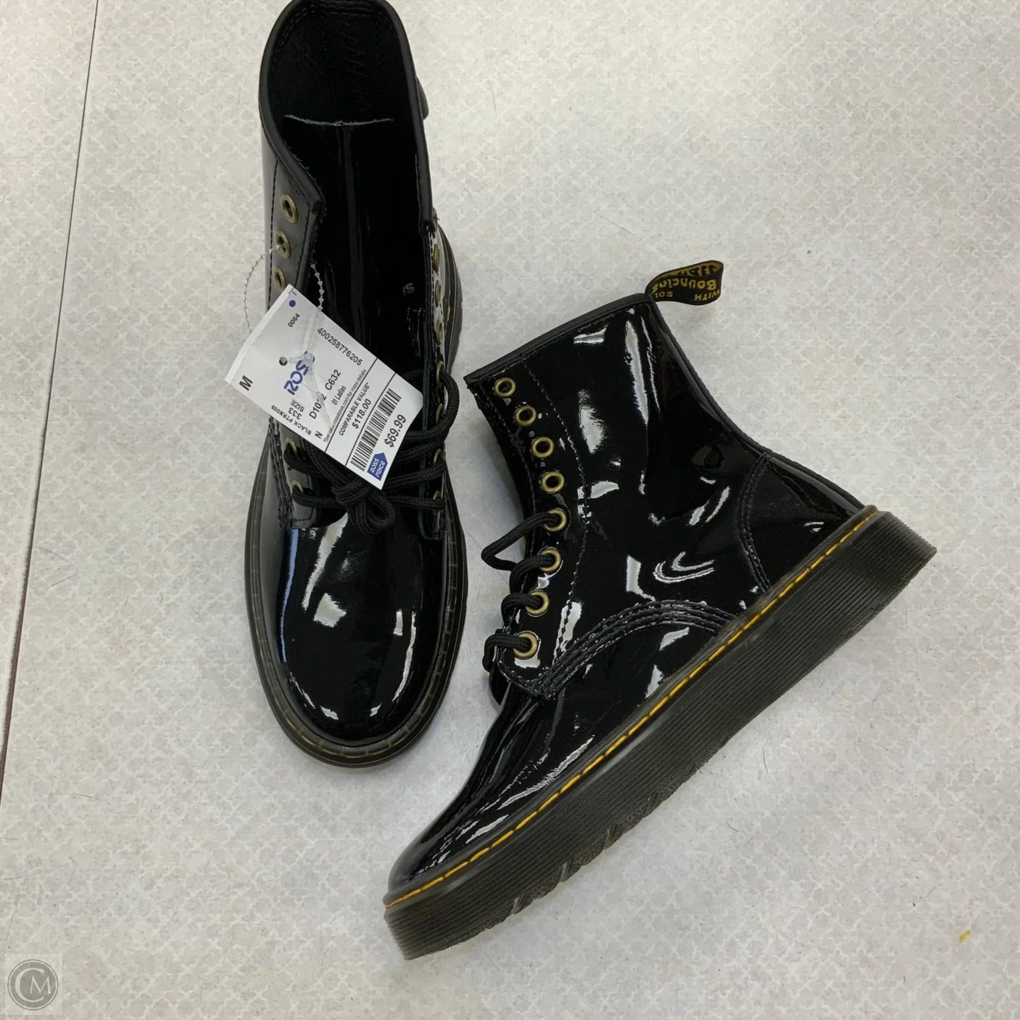 Boots Ankle Flats By Dr Martens In Black, Size: 7