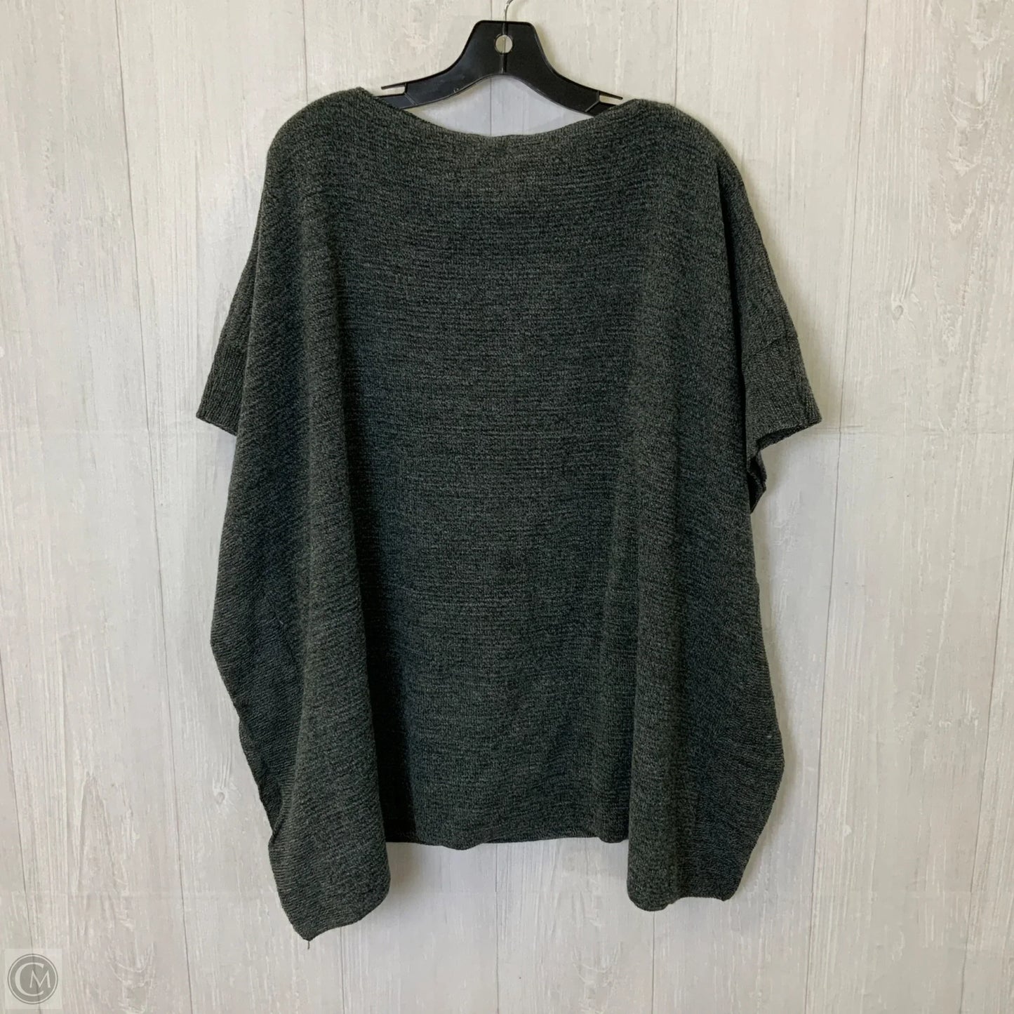 Shawl By New York And Co In Grey, Size: L