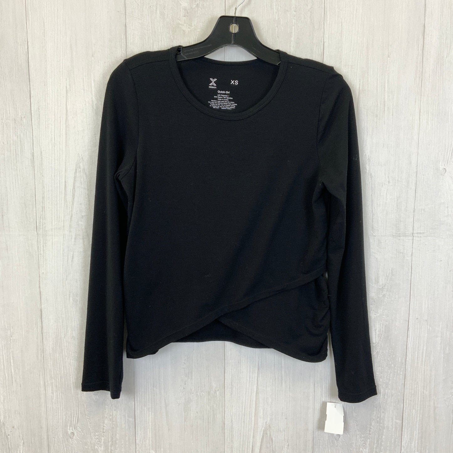 Athletic Top Long Sleeve Crewneck By Xersion In Black, Size: Xs