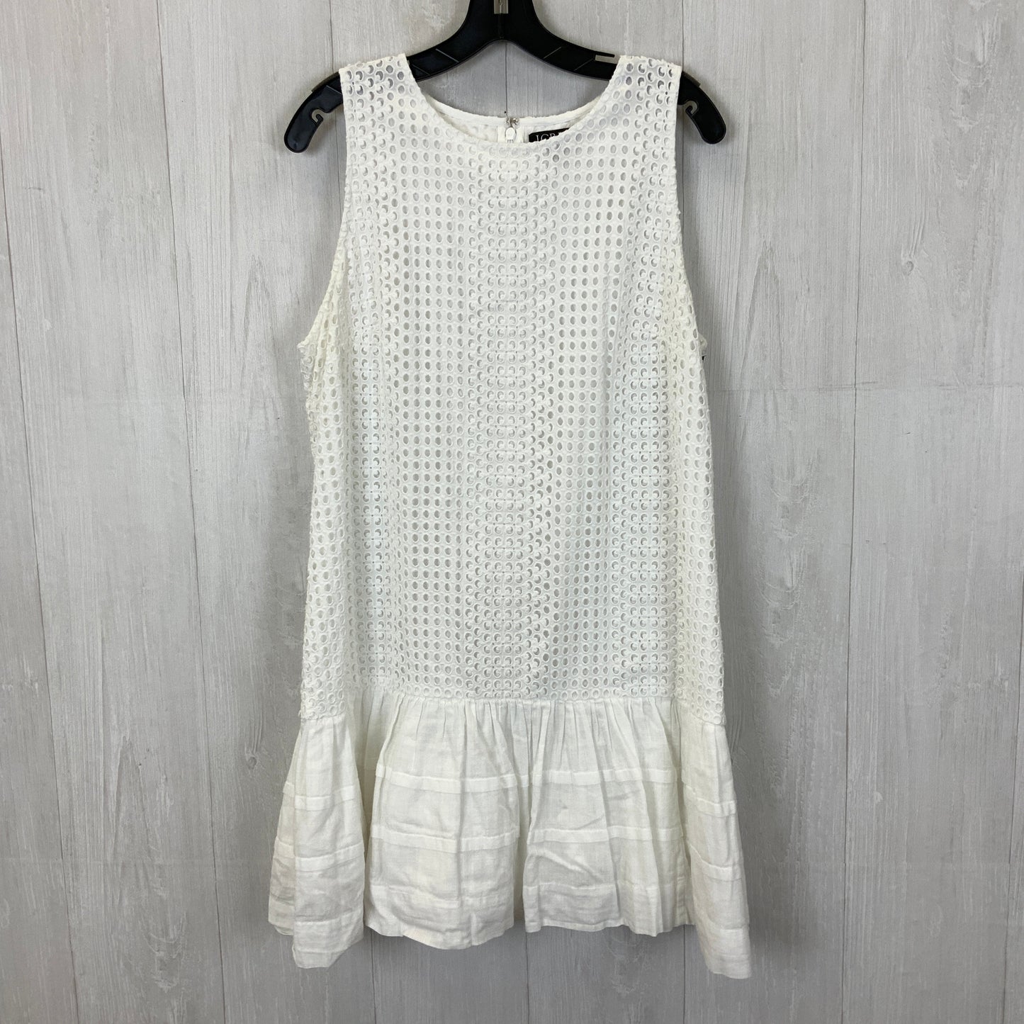 Dress Casual Short By J. Crew  Size: L