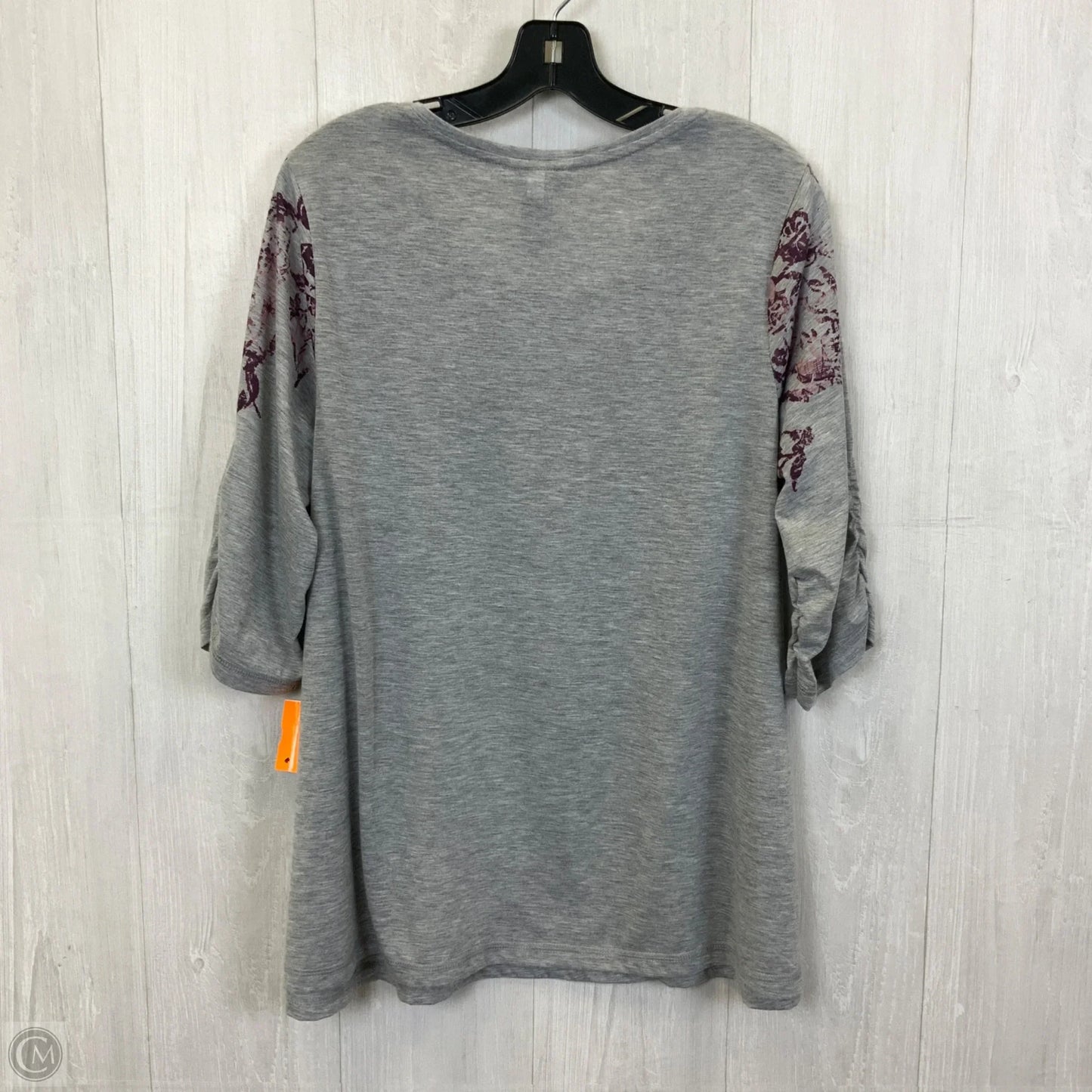Top 3/4 Sleeve By Catherines In Grey, Size: 0x