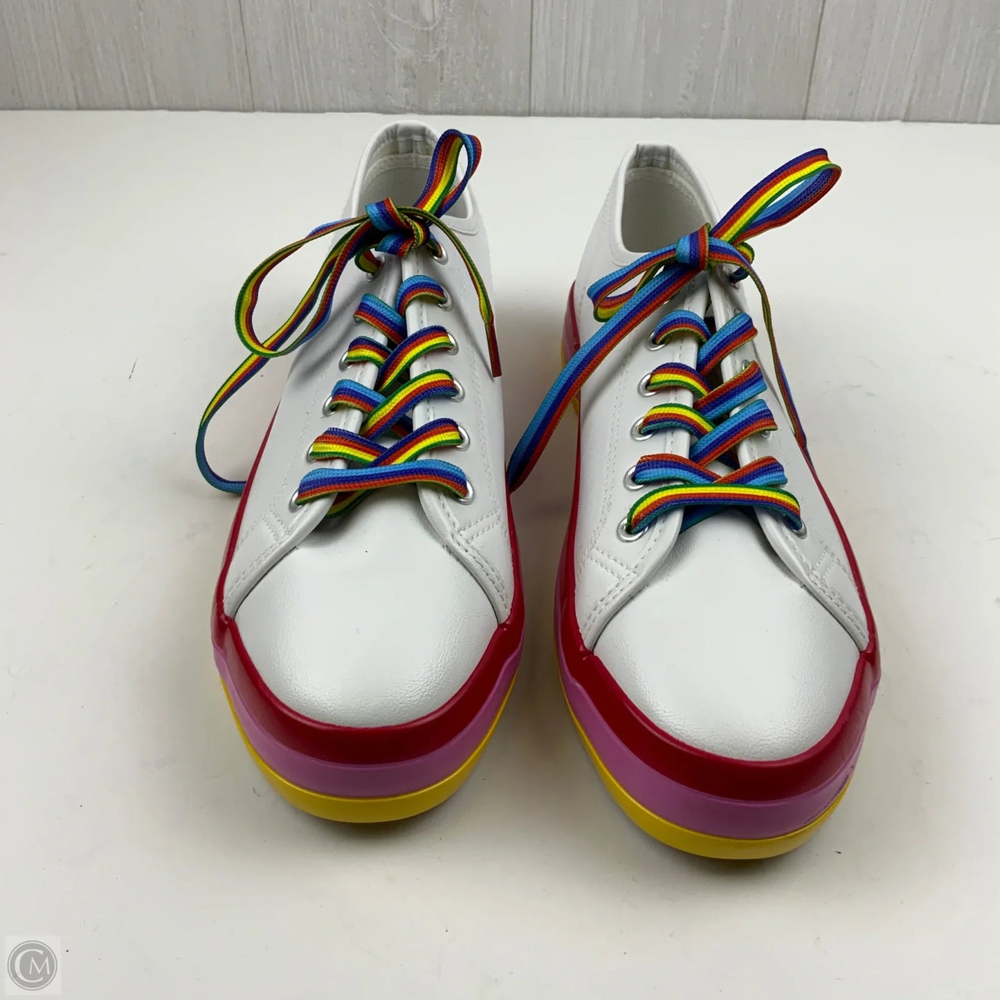 Shoes Sneakers By Clothes Mentor In Rainbow Print, Size: 11