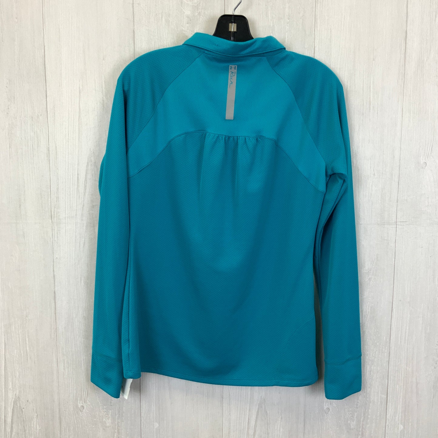 Athletic Top Long Sleeve Collar By Under Armour In Aqua, Size: S