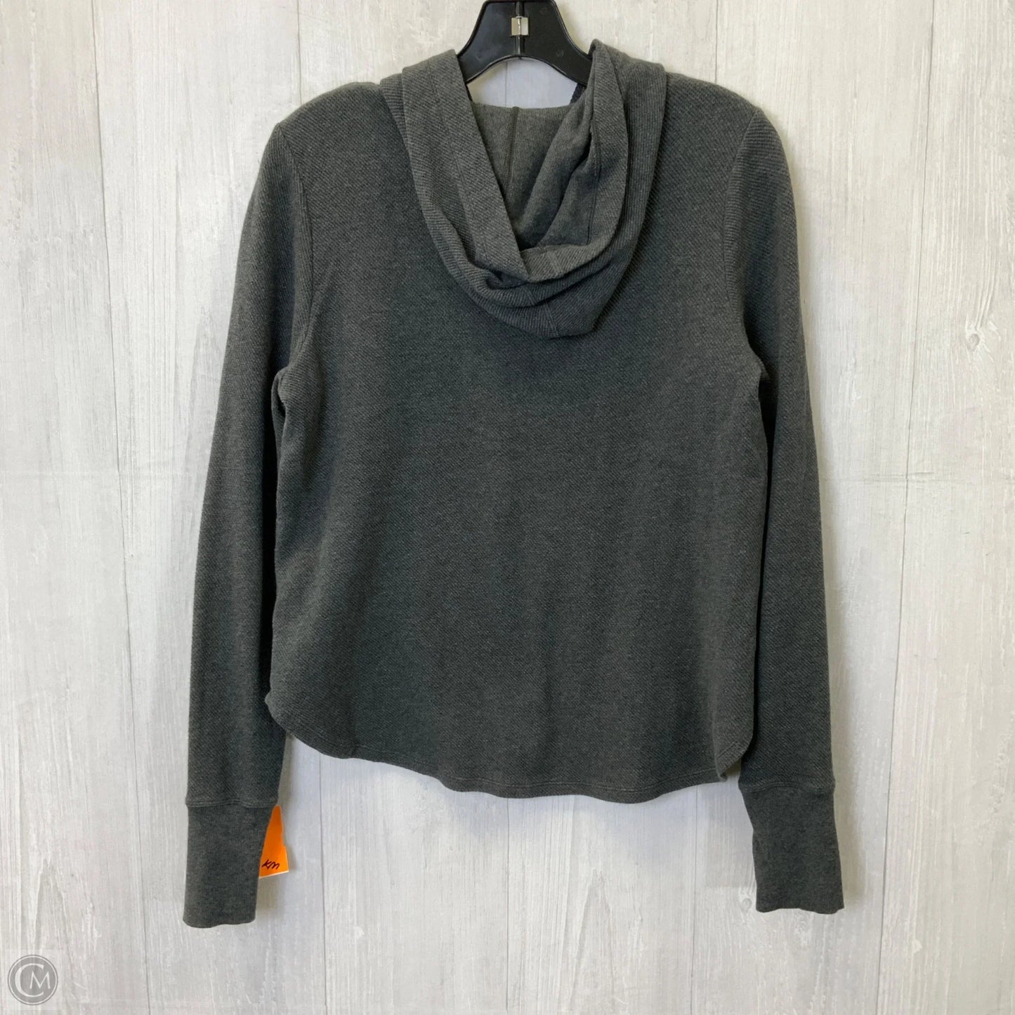 Top Long Sleeve By Cabi In Grey, Size: M