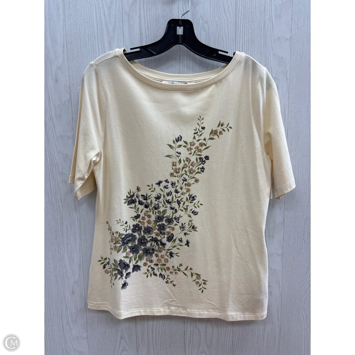 Top Short Sleeve By Isaac Mizrahi Live Qvc In Cream, Size: S