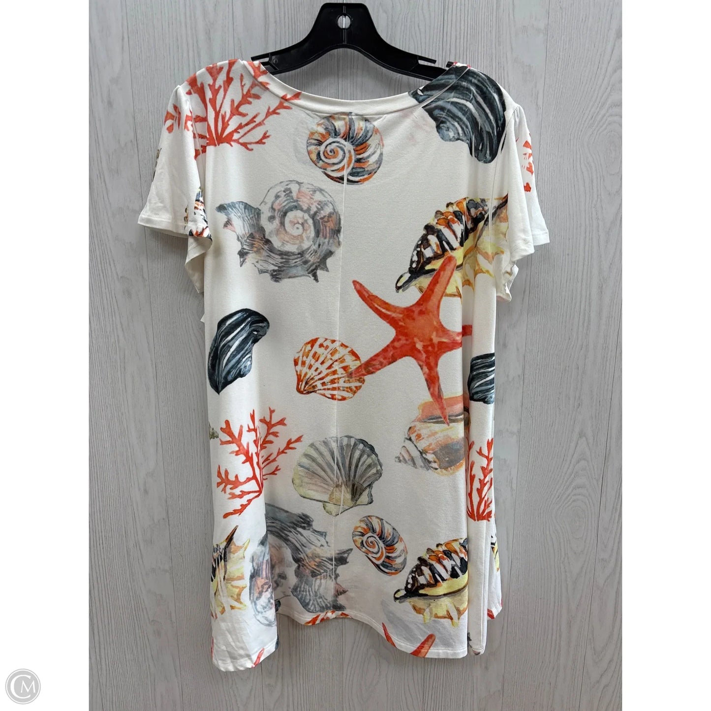 Top Short Sleeve Basic By Cal Style In White, Size: S