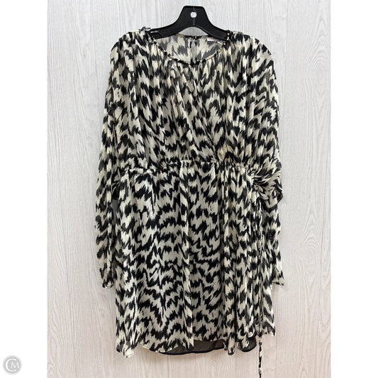 Dress Casual Short By Top Shop In Black & Cream, Size: M