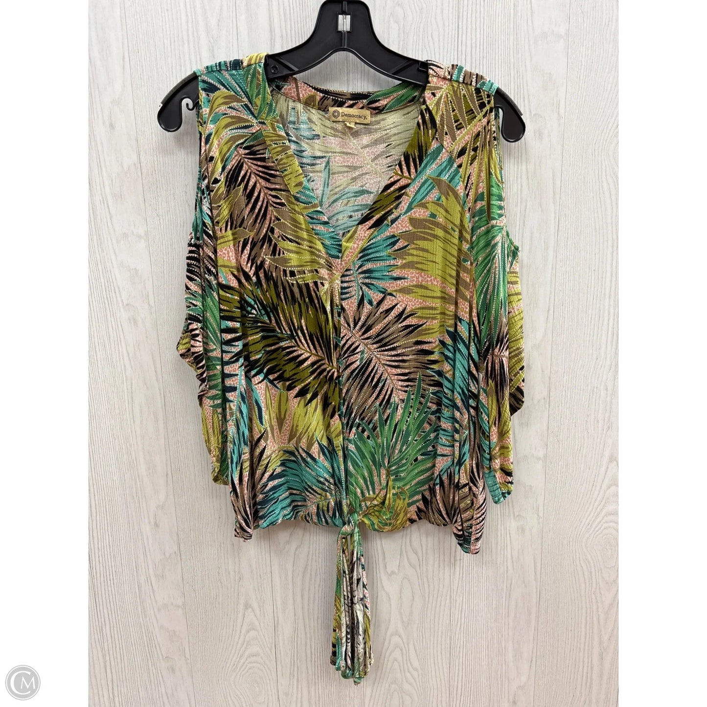 Top Short Sleeve By Democracy In Hawaiian Print, Size: S