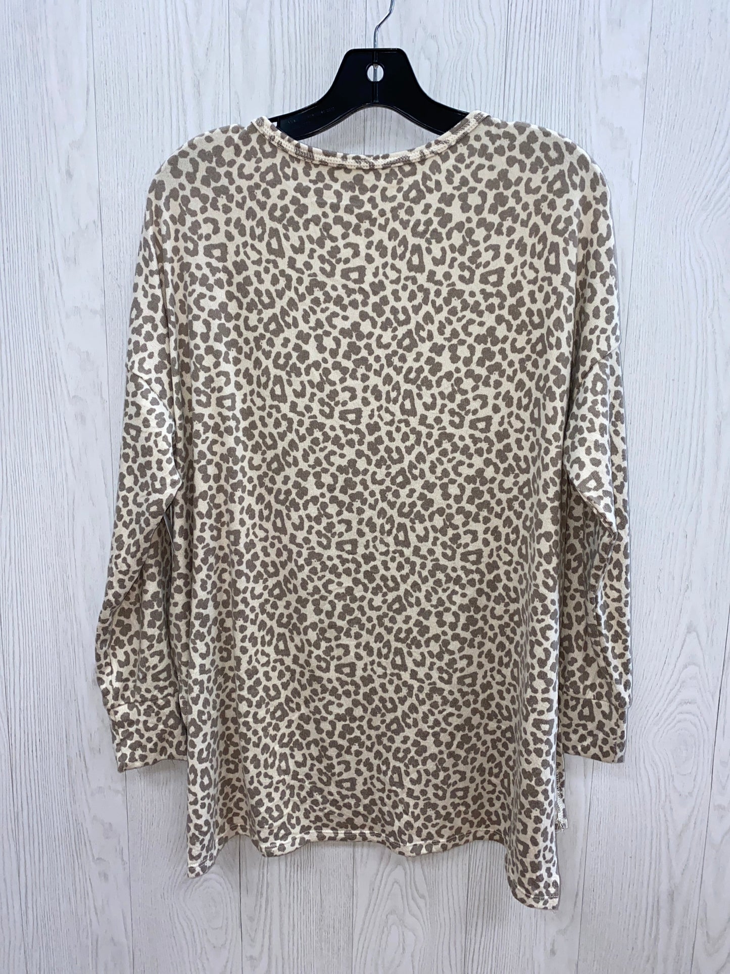 Animal Print Top Long Sleeve American Eagle, Size M