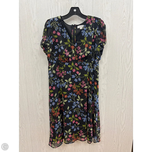 Dress Casual Short By Calvin Klein In Floral Print, Size: M