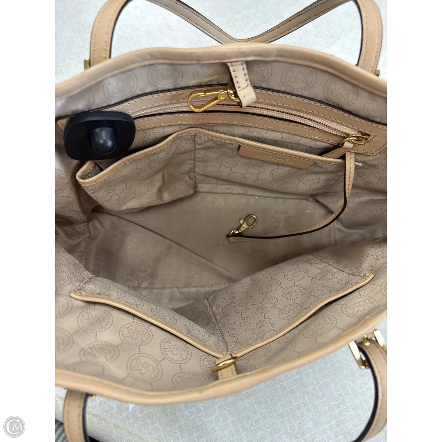 Handbag Designer By Michael Kors, Size: Medium