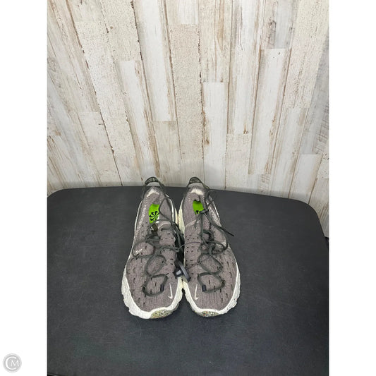 Shoes Athletic By Nike In Grey, Size: 9