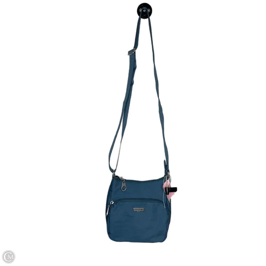 Crossbody By Baggallini, Size: Small