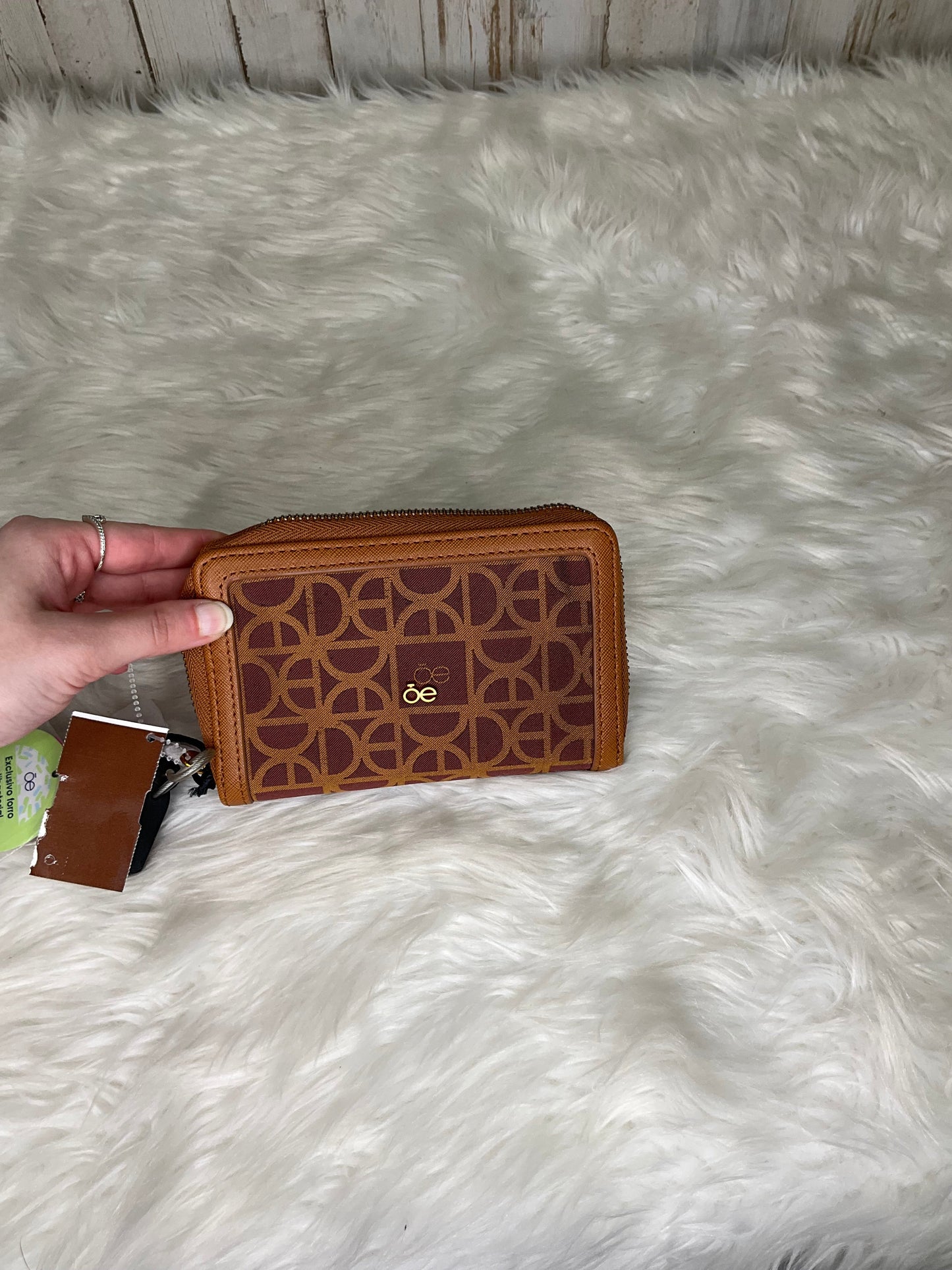 Wallet By Cma  Size: Medium