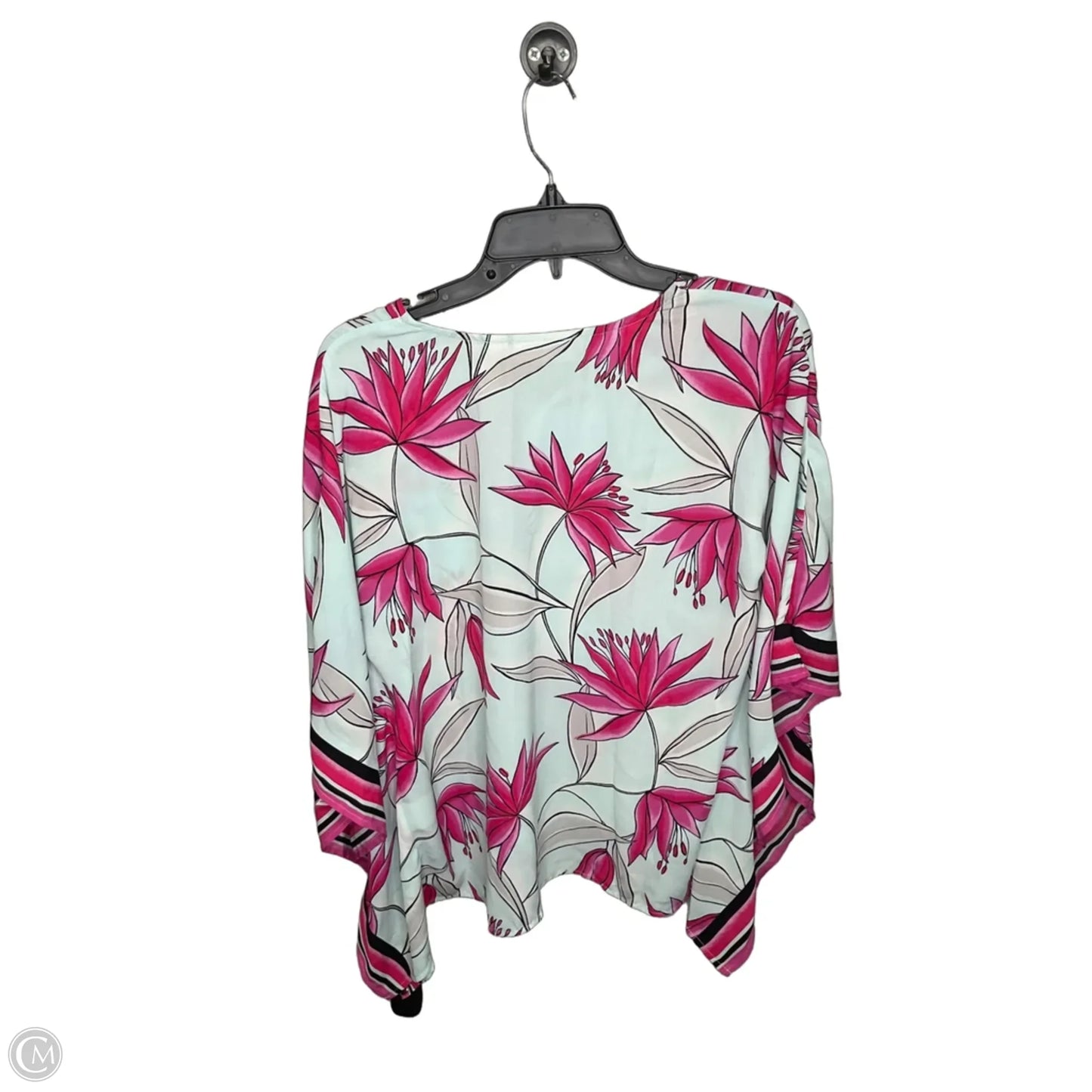 Top Short Sleeve By Belle By Kim Gravel In Blue & Pink, Size: Xs
