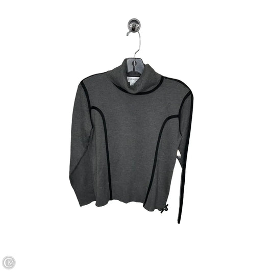 Top Long Sleeve By Carmen By Carmen Marc Valvo In Grey, Size: M